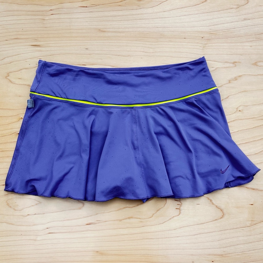 Nike purple athletic skort